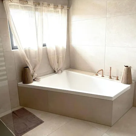 Penthouse *a La Belle Etoile* Apartment *